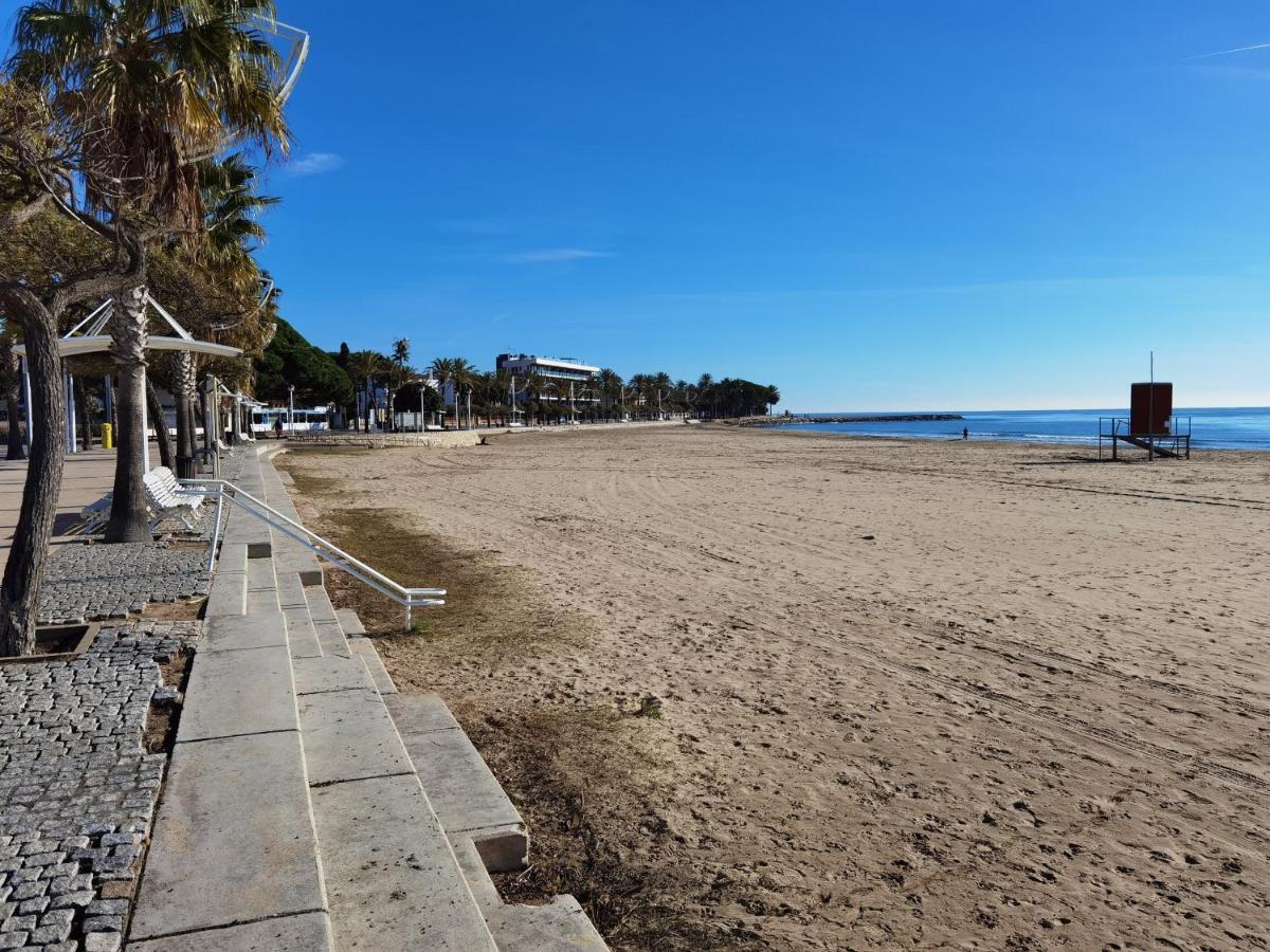 Flora Planet Costa Dorada Apartment Cambrils Luaran gambar